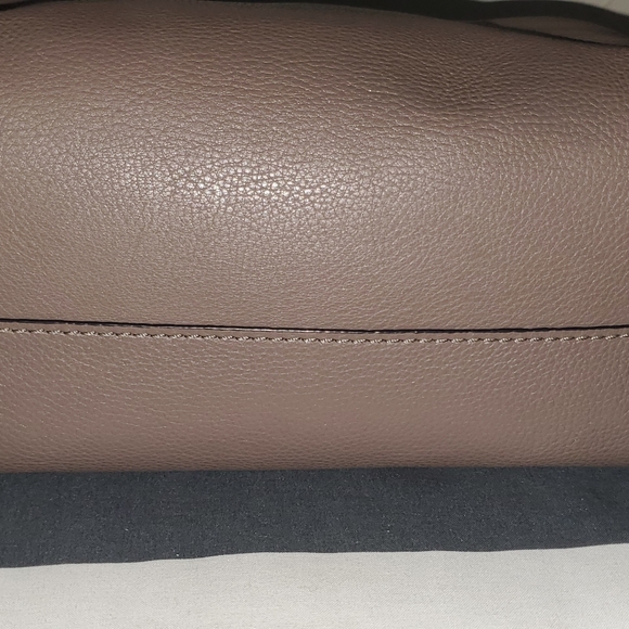 Tory Burch Taupe McGraw Hobo - Picture 4 of 9